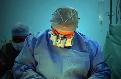 Dr RIAD MECHERI