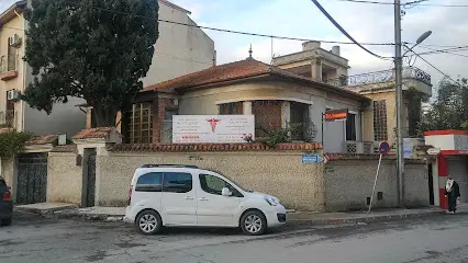Docteur ZERROUKI epse TOUATI Gynécologue