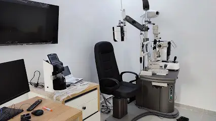 Ophtalmologue Dr nebih M.C