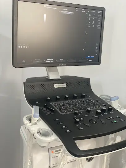 Dr M. FOUATIH Amina Pediatric clinic -د.منور فواتيح امينة طبيبة أطفال