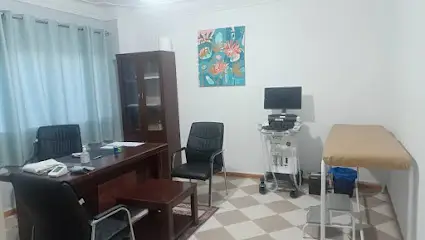 Dr ABDELKRIM Diabétologue Endocrinologue. طبيبة أمراض السكري و الغدد الصماء