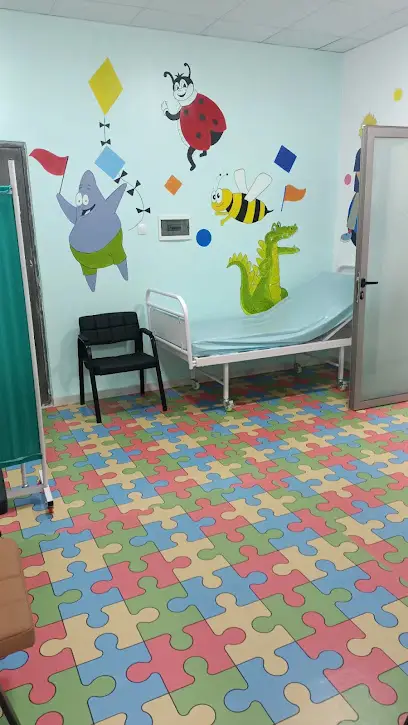 عيادة فرصة لطب الاطفال Dr كحلوش عبد العالي