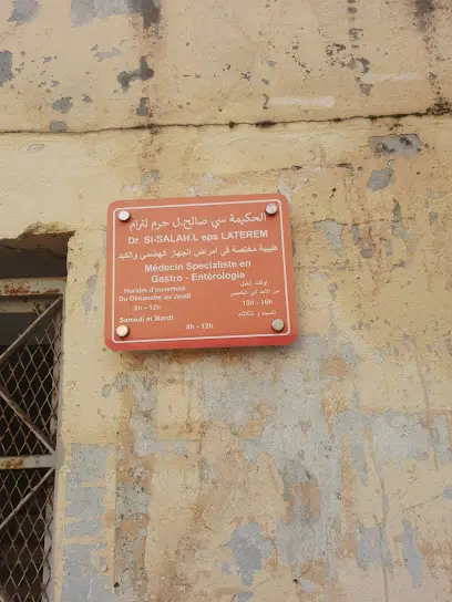 Dr Si Salah Leila gastro enterologue