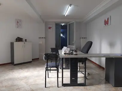 Dr L. Ait Kaci Médecine Interne