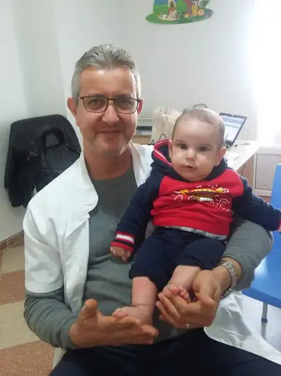 CHIRURGIE PEDIATRE Dr YEKENE NOUREDDINE