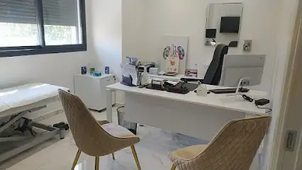Dr HEBILI Fayçal Chirurgien Urologue