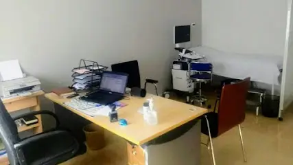 Dr. BOUZIANE - Cabinet de néphrologie et échographie de l’app. urinaire/د. بوزيان - عيادة طب الكلى وايكوغرافية الجهاز البولي