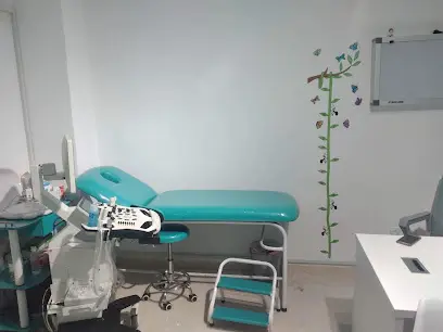 Cabinet Médico_chirurgical Pédiatrique Dr KHEFIF.S / عيادة طب وجراحة الأطفال دكتورة خفيف.س