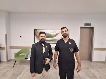 Dr Bousahla Redouane Urologue