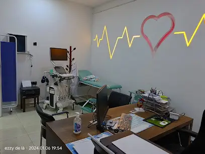 Dr Ghodbane.A Médecin Cardiologue عيادة أمراض القلب الدكتور غضبان عادل