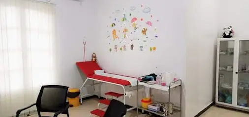 Dr Yanes Yahia-Aissa pédiatre à Meftah د.يانس يحيى عيسى طبيبة اطفال