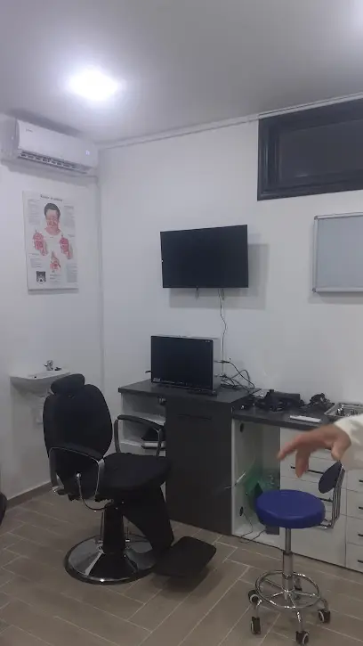 Dr Ouakli. Cabinet Médical ORL (دكتور واكلي. عيادة الأنف والأذن والحنجرة) Draria