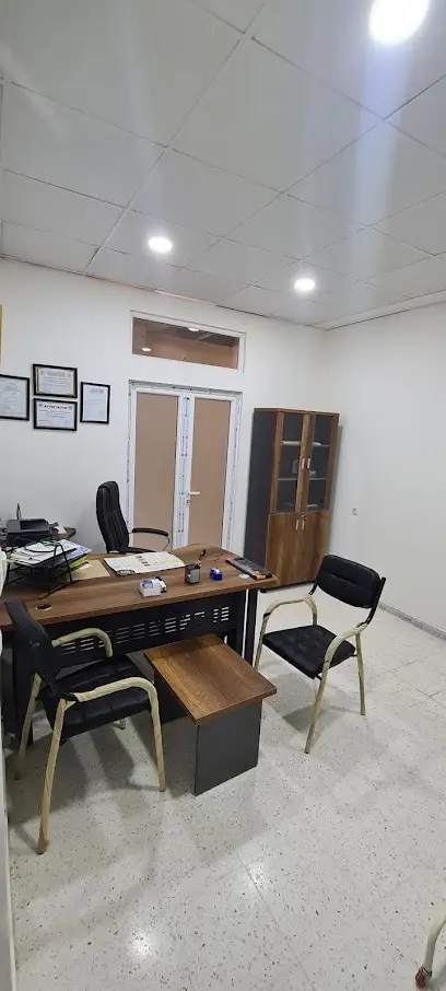 الدكتور نعوم طارق